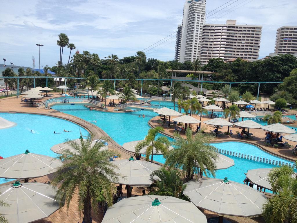 Dreamers Paradise Hotel & Resort Паттая Екстер'єр фото
